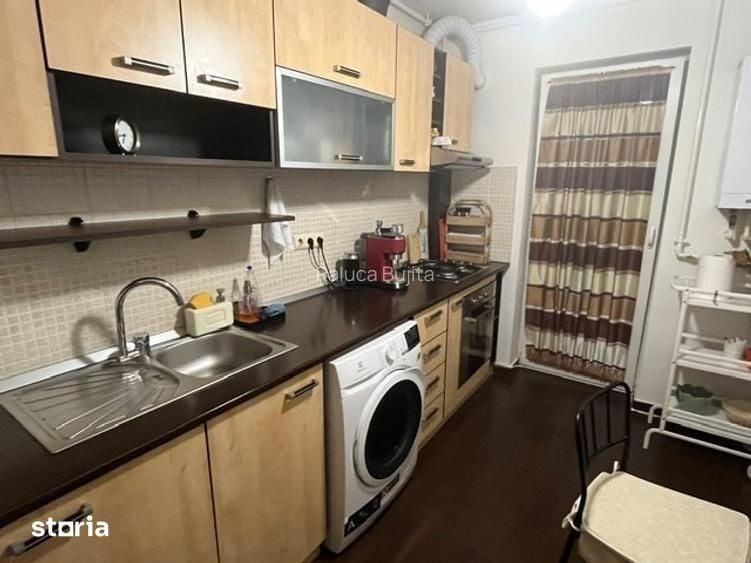 Apartament cu 2 camere semidecomandat în Tineretului