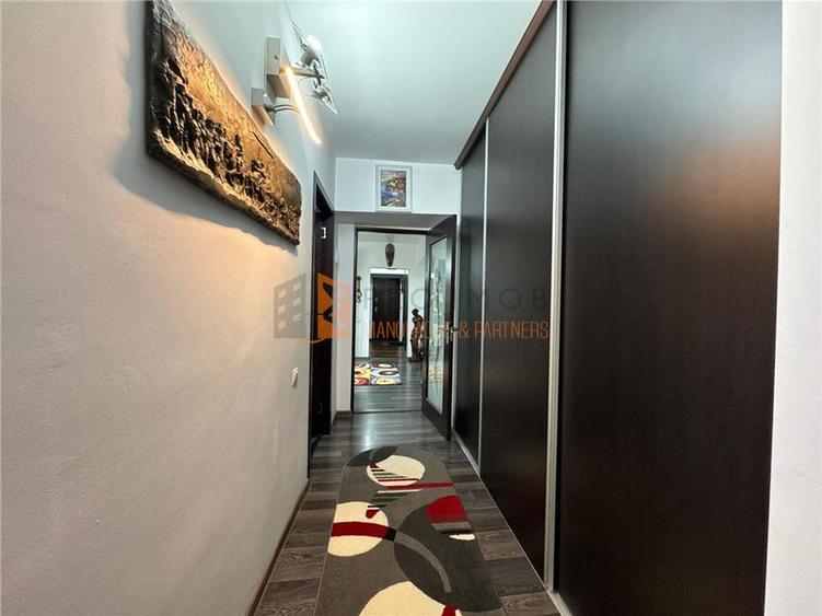 Apartament cu 3 camere decomandat, mobilat în 1 Decembrie