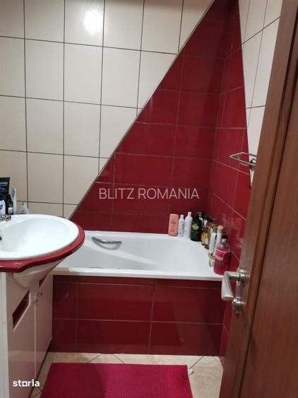 Apartament 3 camere, 77 mp, zona Vest