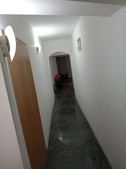 Apartament cu 3 camere în Unirii Sud