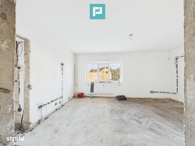 Apartament cu 3 camere în Aurel Vlaicu