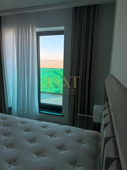 Apartament cu 3 camere în Zorilor