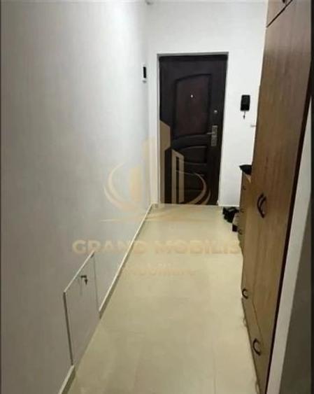 Apartament cu 2 camere decomandat în Giroc