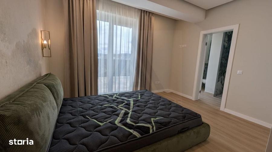 Apartament cu 4 camere în Lazaret