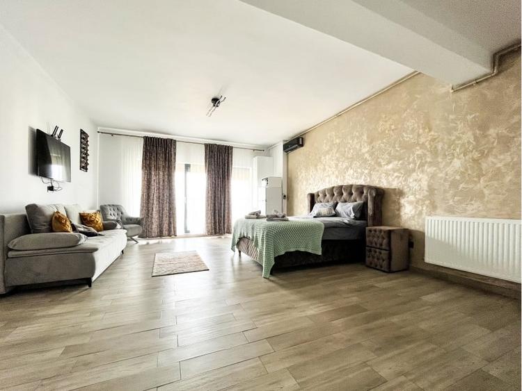 Casa del Mar, 2 camere  de vanzare  cu vedere la lac si mare - 4