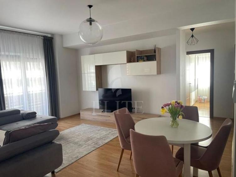Apartament 3 camere în zona SCOALA ELF - 8
