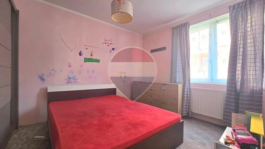 Apartament cu 2 camere semidecomandat în Vitrometan