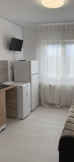 Garsoniera  renovata - modernă- langa Coresi  Mall - 6