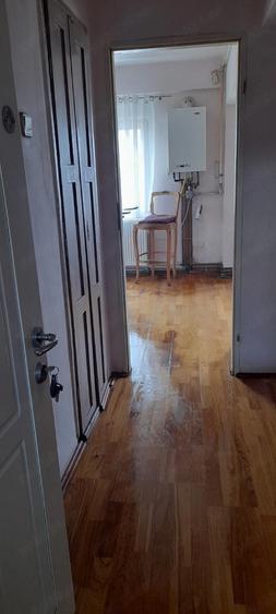 vand apartament 3 camere pret bun! - 10