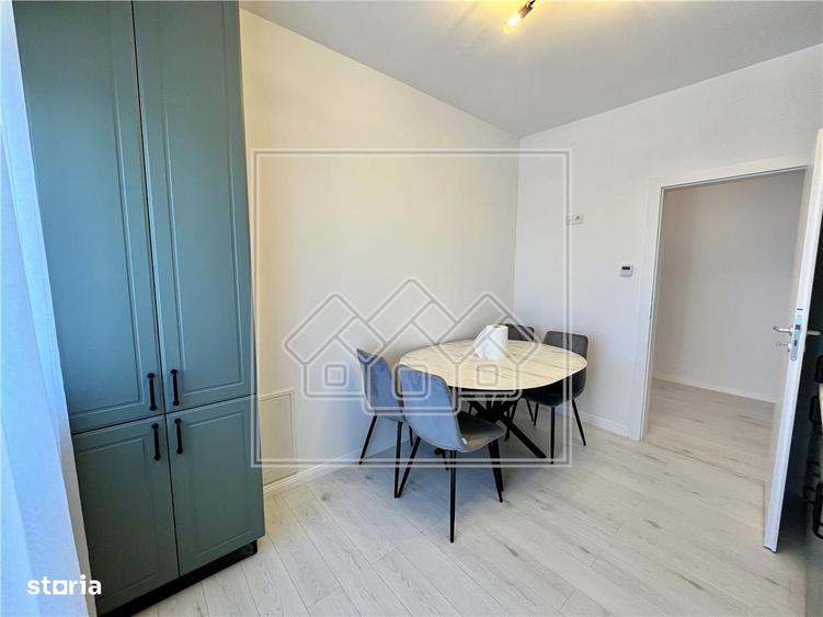 Ap decomandat de lux, cu 2 camere si 2 terase mari, bloc nou, cu lift - 4