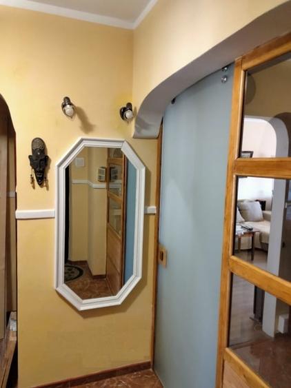 De vanzare – Apartament 4 camere, decomandat, zona ICIL - 1