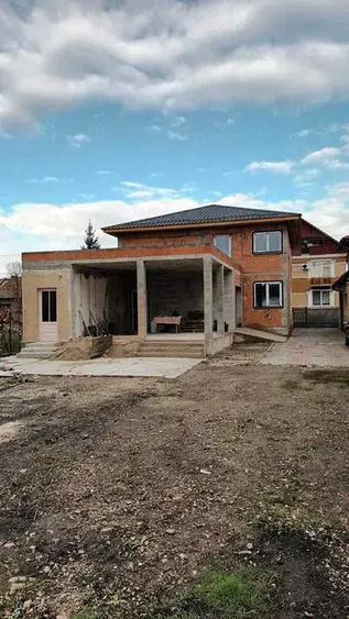 Casa de vanzare ultracentral Campia Turzii - 10