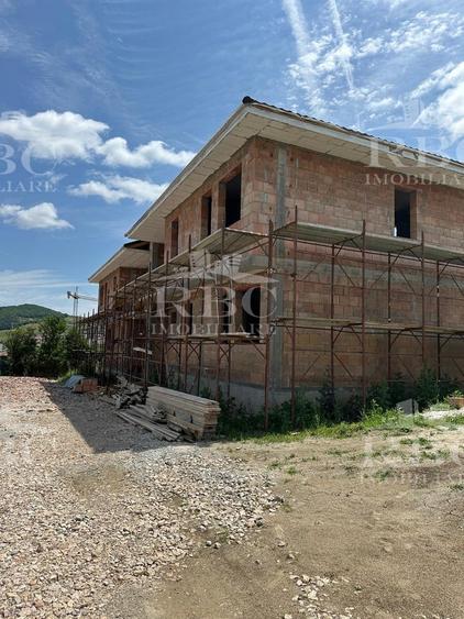 Casa tip duplex in in Floresti zona Terra - 11