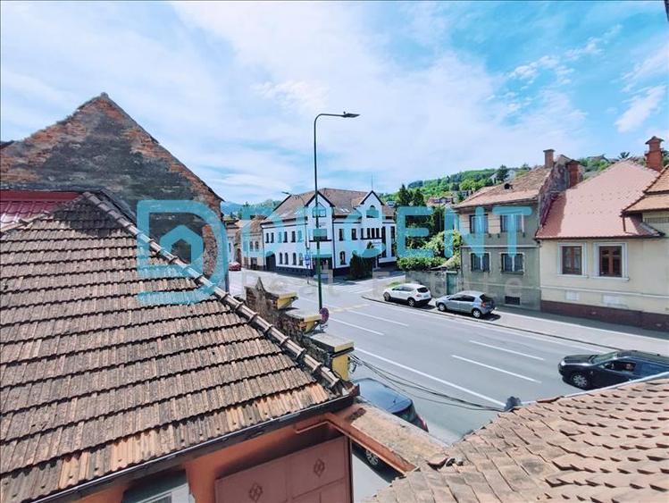 Apartament  in casa 5 camere, Brasov - 3