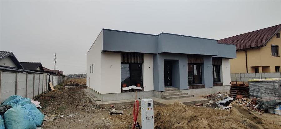 RECO . Casa stil Contemporan . Santandrei - 1