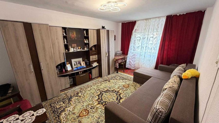 Vand apartament 3 camere Alba Iulia - 2