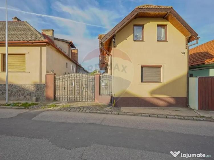 Comision 0 %! Casa de vanzare in Sacele, zona Cernatu! - 2