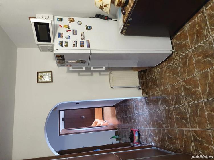 ap. 3 camere , Piata 1 Mai - 2