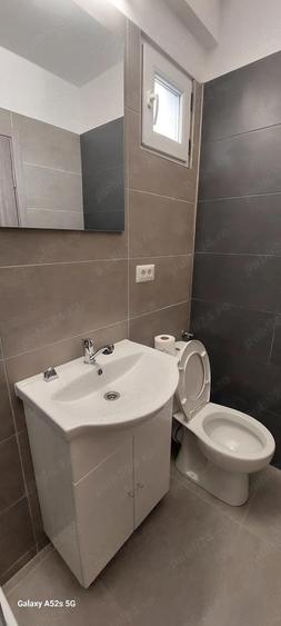 Garsoniera ,Tractorul , la 2 minute de Coresi - 8