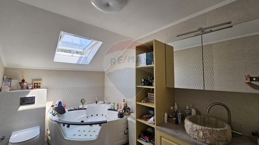 Casă / Vilă cu 7 camere si teren 1000 mp în zona Centrala-Suceava - 43