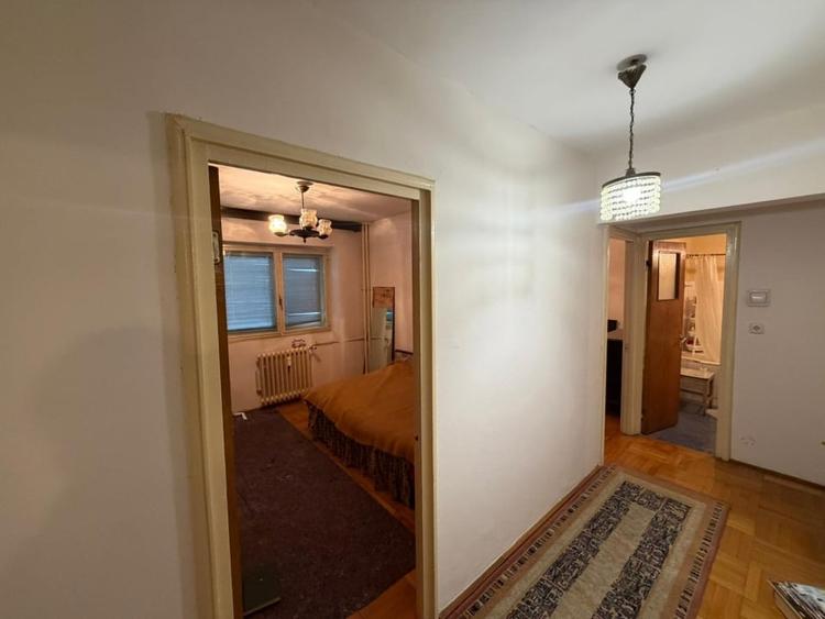 4 Camere Obor Blocul ALMO Metrou 2 Minute - 6