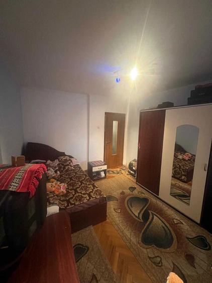 Vanzare apartament 4 camere - 5