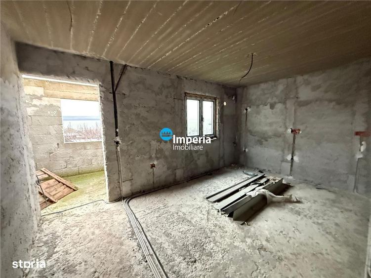 Casa individuala la gri, P+1+POD, 150 MP + 1000 mp teren, Bogonos - Le - 10