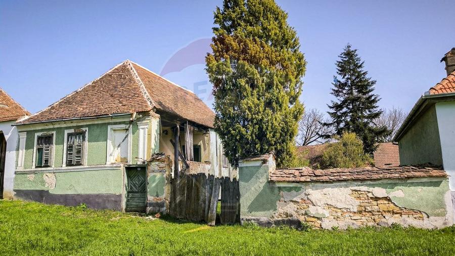 Casa saseasca Transilvania - teren generos si potential de extindere - 3