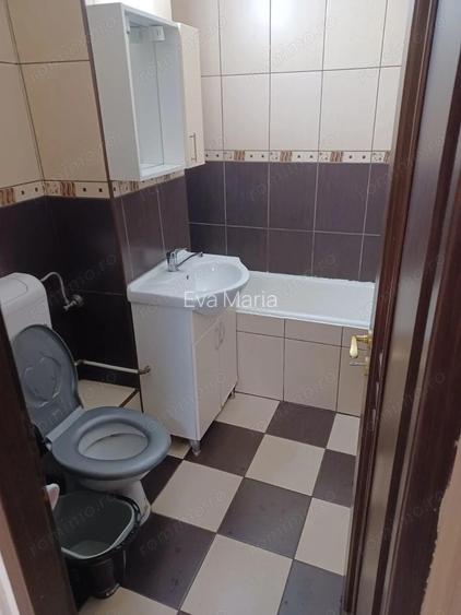 Ofer spre inchiriere o camera langa complexul studentesc Ofer spre inchiriere o camera langa complexul studentesc