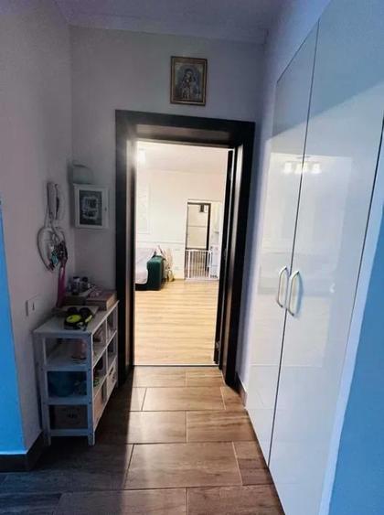 Ofer spre vanzare un apartament de 2 camere, in zona Berceni, la 10 minute de metrou - 2