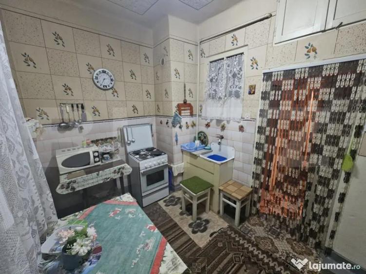 Apartament de vanzare cu 2 camere, 80mp, decomandat, Ocna M - 6