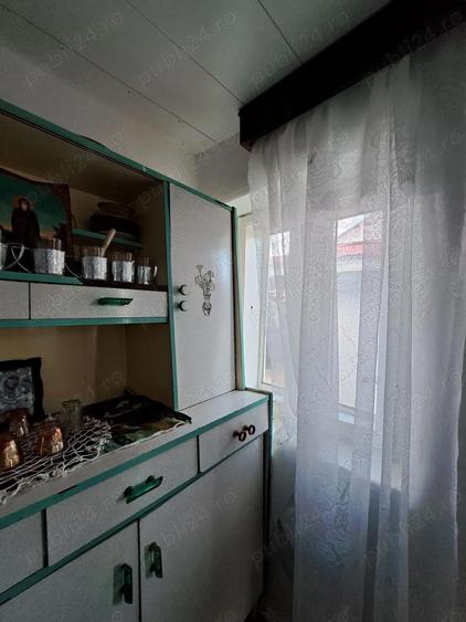 Casa de vanzare la tara - 1