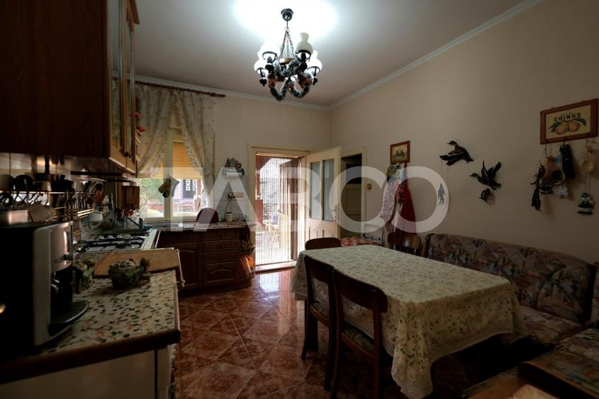 Casa individuala de vanzare cu 5 camere 2 balcoane zona Centrala - 14