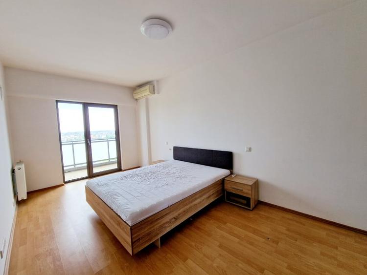 Vanzare Apartament 2 Camere 70 MP / Parcare  / Ghica Plaza / Vedere Panoramica - 4