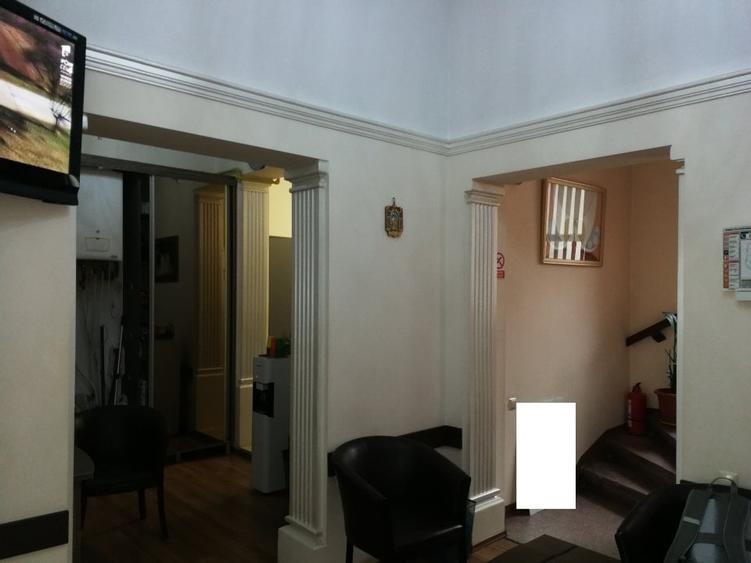 MOSILOR - int. Traian  vila 400 mp pretabila clinica, birouri - 2