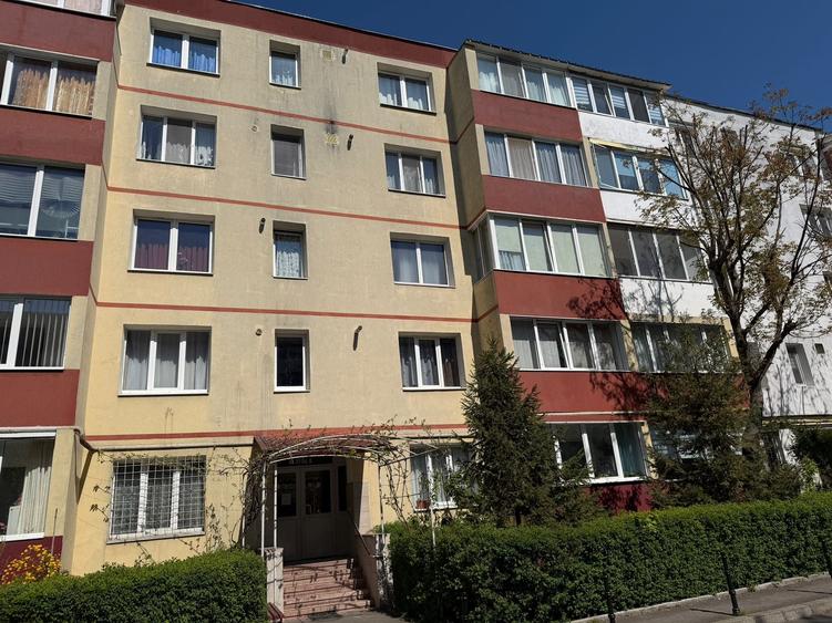 Apartament 2 camere, decomandat, Astra, str. Galaxiei - 1