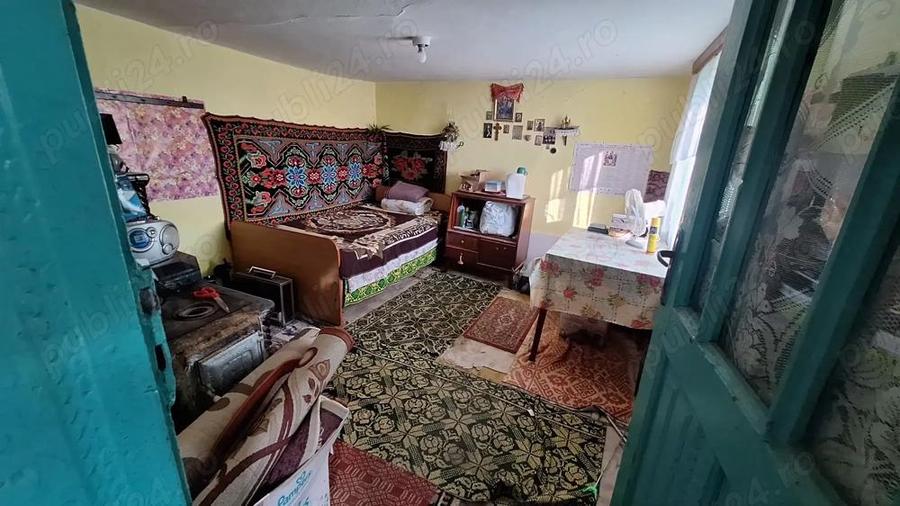 Vand casa comuna Tufesti - 8