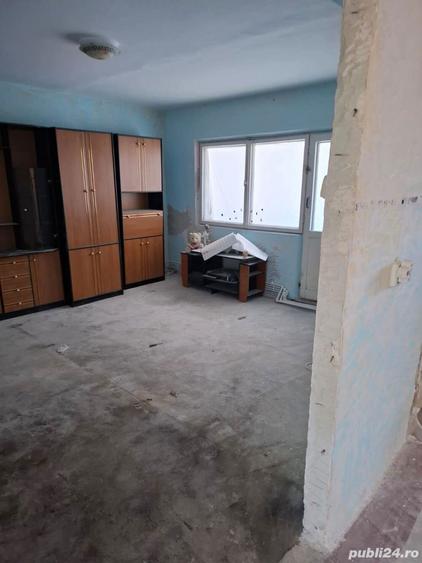 vind apartament cu 3 camere decomandat m2 86 bai doua etaj 4 - 1