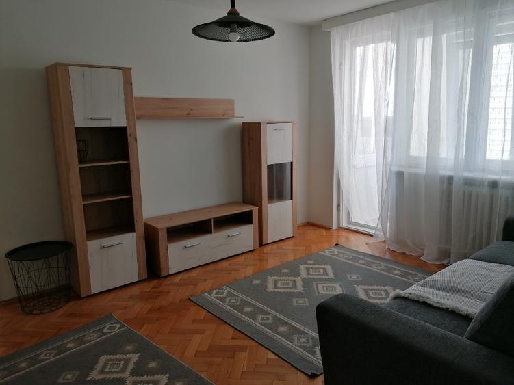 Proprietar - OFER spre închiriere apartament 2 camere - 1