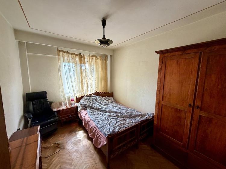 Apartament cu 3 camere decomandat, mobilat în Aiud