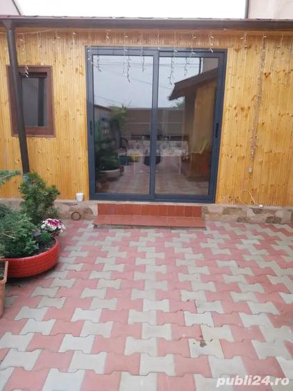 vand casa la curte - 3