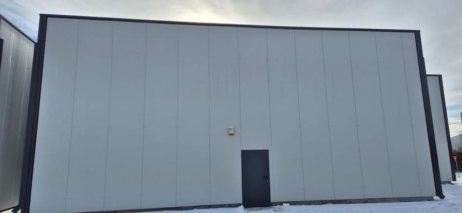 De vanzare hala industriala de 300 mp in Prelungirea Garii Catelu - 2