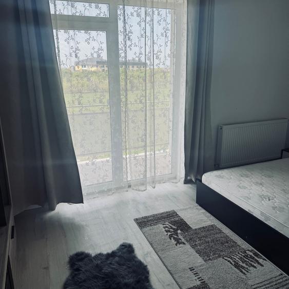 Vand apartament cu o camera mobilat si utilat etaj 1. - 2