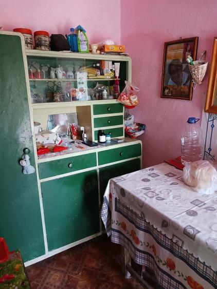 Casa batraneasca de vanzare - 10