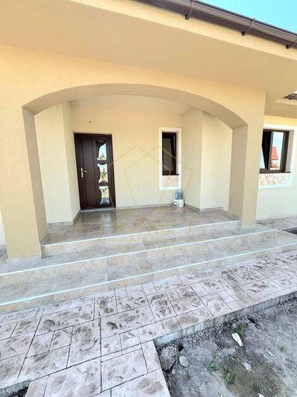 Casa individuala nou construit deosebita I Sag I Manastire - 10
