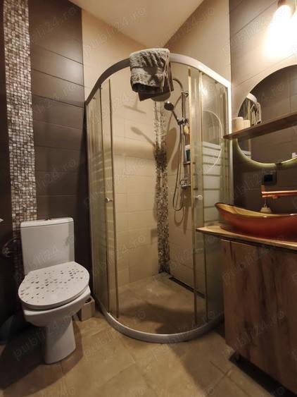 apartament in curte cu 2 proprietari cu loc de parcare - 3