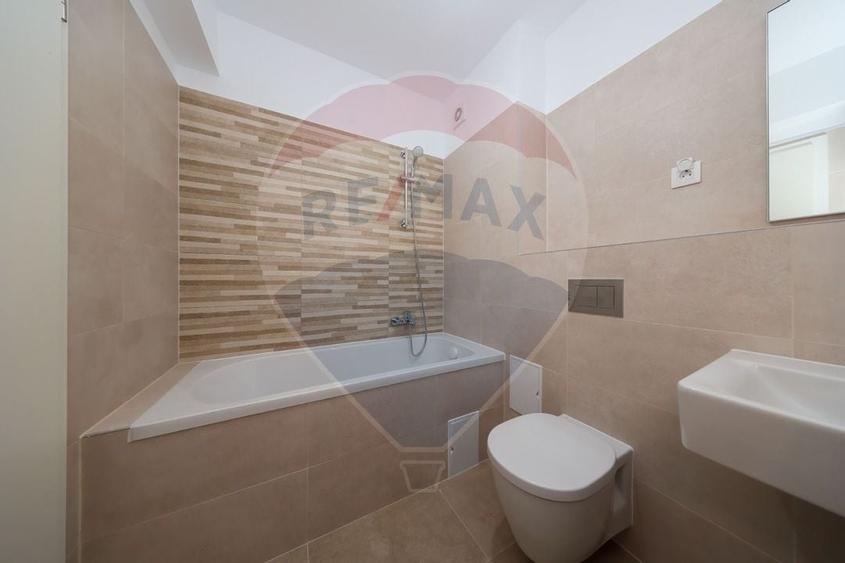 Apartament 3 camere – Tractorul- 73 mp, parcare și boxa - 6