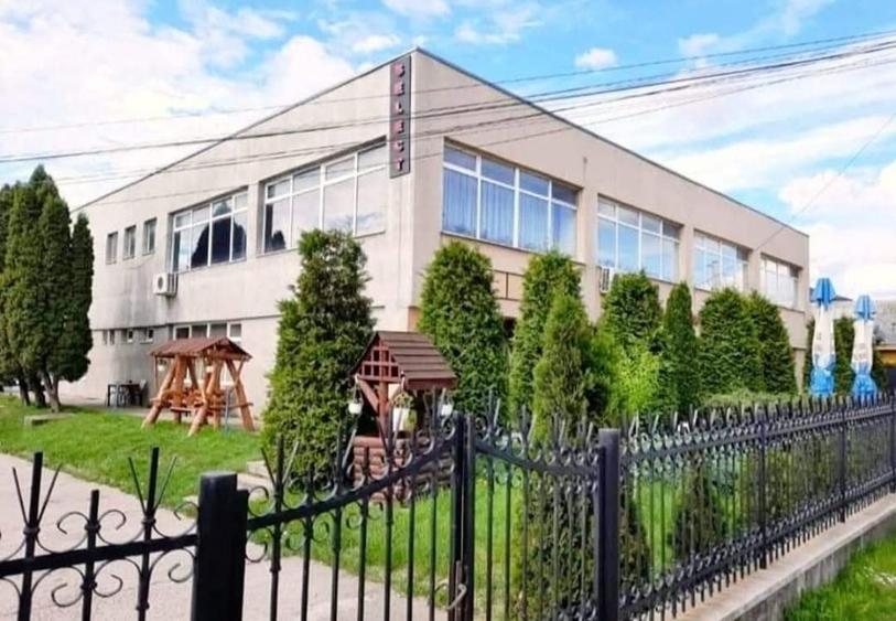 Spatiu comercial de vanzare - 1