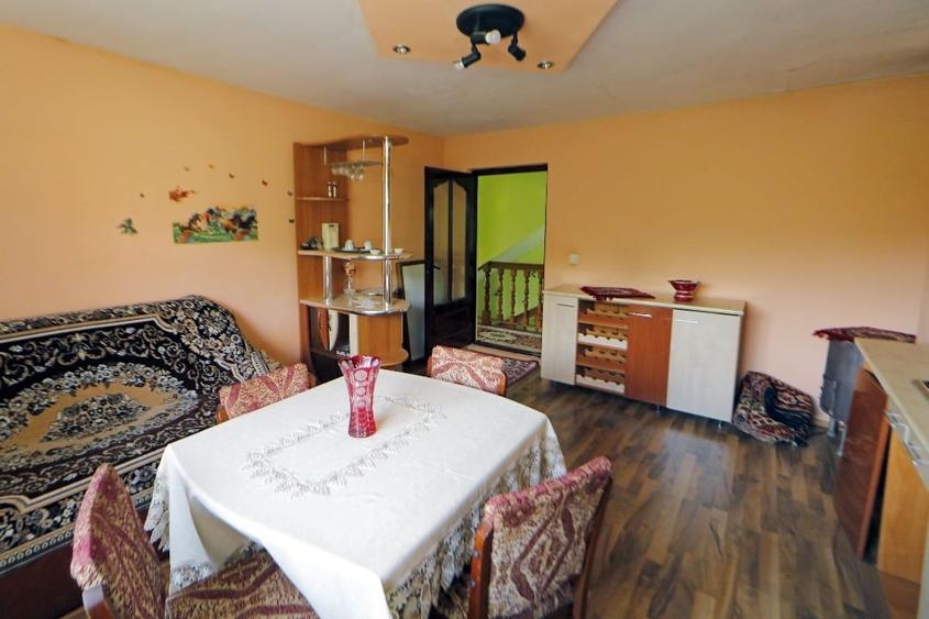 Vând Vilă în județul Maramureș - 11