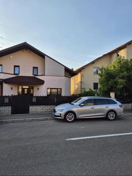 Casa tip Duplex in Cartier Bunloc - 2